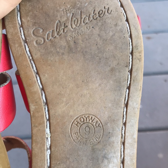 3/$40 SALT WATER 9T Leather Sandals Waterproof Buckle Toddler Girls Red Classic - Picture 5 of 7